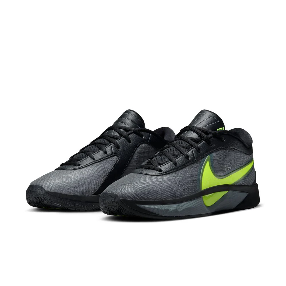 Nike Giannis Freak 6